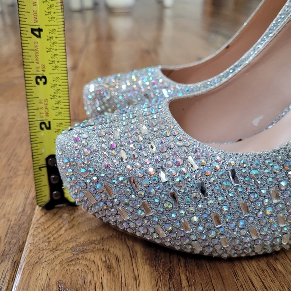 Lauren Lorraine Bella silver heels - Picture 10 of 16